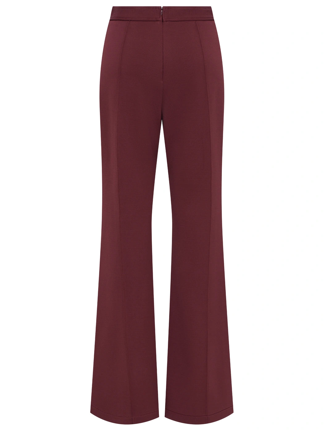Marcel Ostertag Damen-Hose Stretch in Bordeaux mit rückwärtigem Reißverschluss und ausgestelltem Bein, Rückansicht.