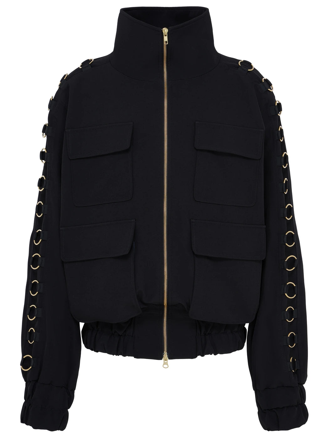 Marcel Ostertag Herren-Bomberjacke in Schwarz mit Metallringen in Gold an den Ärmeln und aufgesetzten Taschen, Vorderansicht.