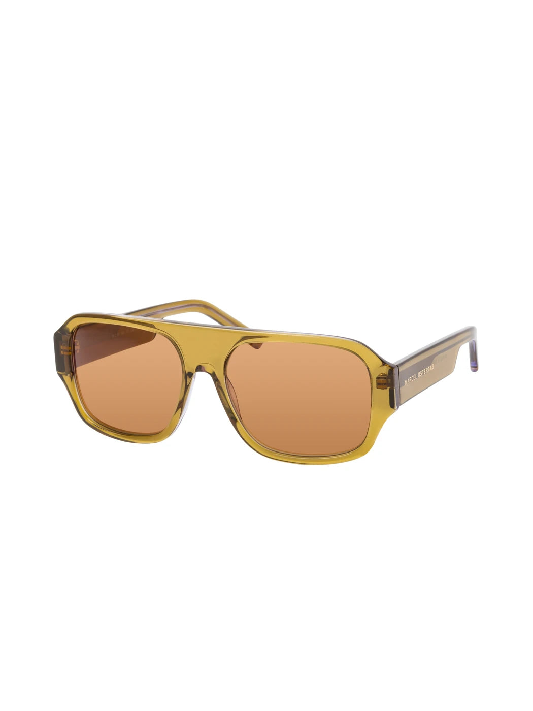 Marcel Ostertag Unisex-Sonnenbrille Ghaala in Olivgrün, transparente Acetatfassung im Seventies-Stil mit braunen Gläsern, Dreiviertelansicht